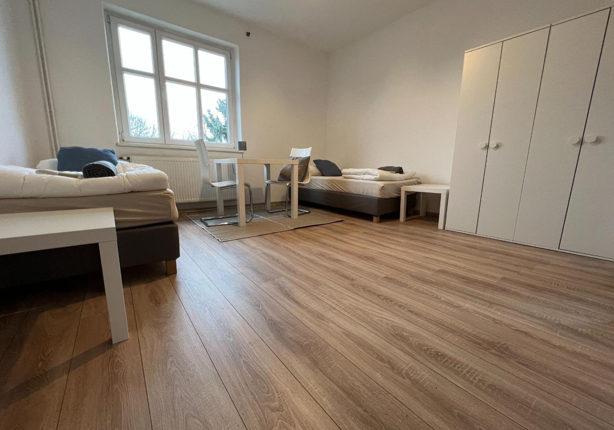 Gpz Monteurzimmer Unterkunft Moebliertes Zimmer Pension 措伊滕 外观 照片